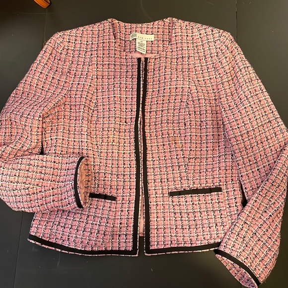 ABR New York Jackets & Blazers - Abr New York pink and black plaid cropped blazzer size 10p